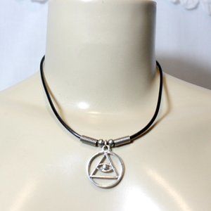 🧿Illuminati Bavarian Evil All Seeing 3rd Eye Lucky Protection Warrior Necklac🧿
